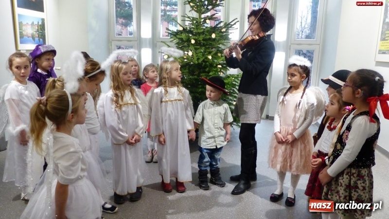 Zdjęcie w galerii na portalu naszraciborz.pl: Międzyprzedszkolny Przegląd Kolęd w raciborskiej bibliotece już po raz siedemnasty! wiadomości z regionu