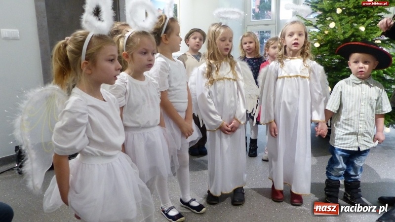 Zdjęcie w galerii na portalu naszraciborz.pl: Międzyprzedszkolny Przegląd Kolęd w raciborskiej bibliotece już po raz siedemnasty! wiadomości z regionu