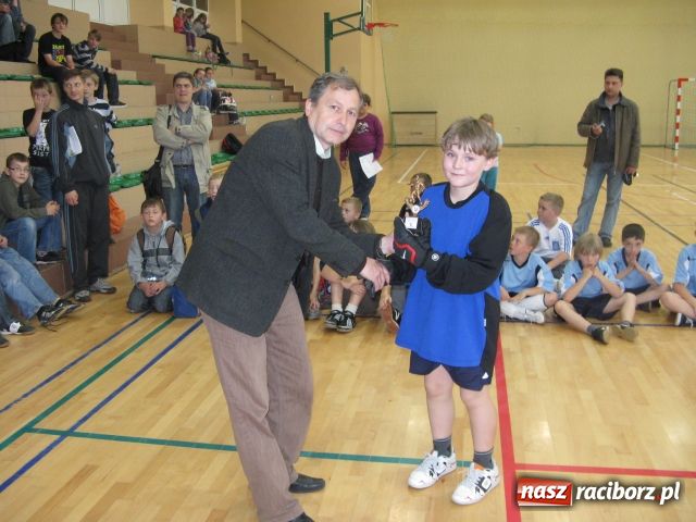 Zdjęcie w galerii na portalu naszraciborz.pl: Z podwórka prosto na stadion wiadomości z regionu