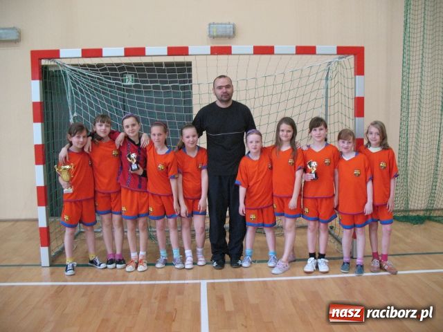 Zdjęcie w galerii na portalu naszraciborz.pl: Z podwórka prosto na stadion wiadomości z regionu