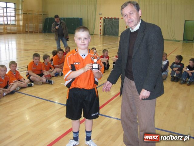 Zdjęcie w galerii na portalu naszraciborz.pl: Z podwórka prosto na stadion wiadomości z regionu