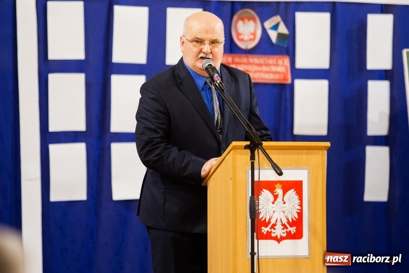 Zdjęcie w galerii na portalu naszraciborz.pl: II LO świętowało Dzień Patrona Szkoły wiadomości z regionu