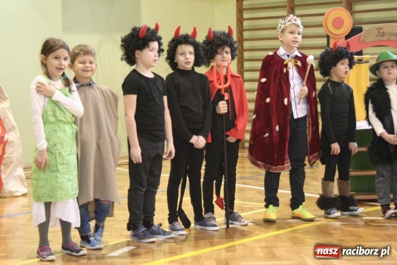 Zdjęcie w galerii na portalu naszraciborz.pl: Hej kolęda, kolęda, hej kolędy to czas…Jasełka w Tworkowie  wiadomości z regionu