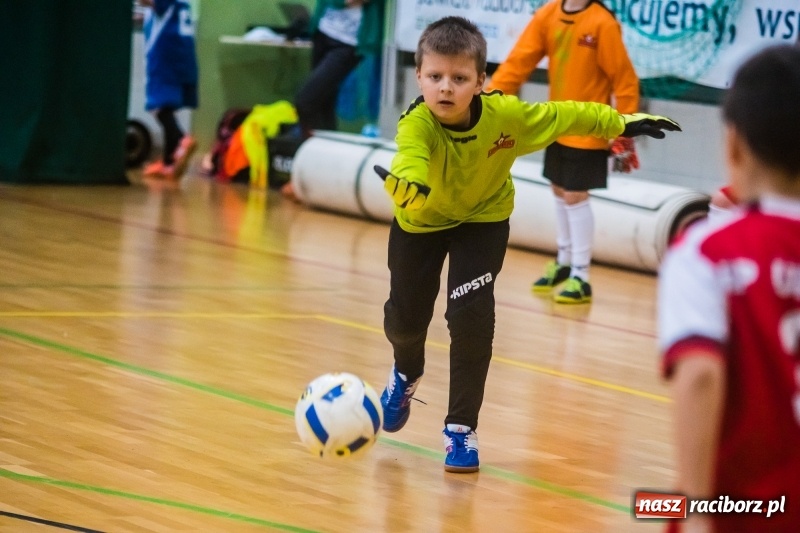 Zdjęcie w galerii na portalu naszraciborz.pl: Świąteczne granie w Arenie Rafako wiadomości z regionu