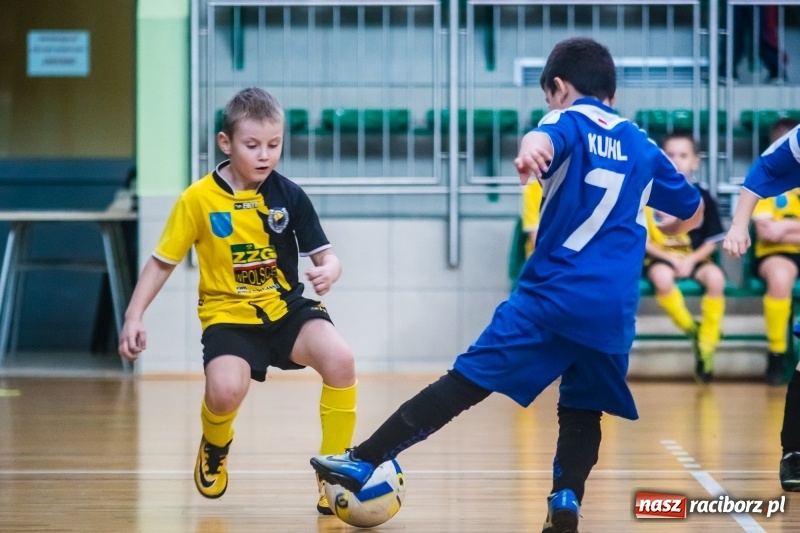Zdjęcie w galerii na portalu naszraciborz.pl: Świąteczne granie w Arenie Rafako wiadomości z regionu