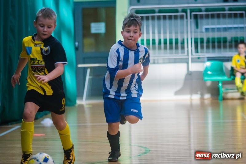 Zdjęcie w galerii na portalu naszraciborz.pl: Świąteczne granie w Arenie Rafako wiadomości z regionu