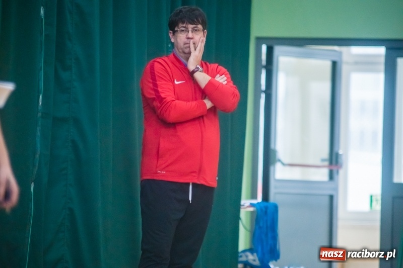 Zdjęcie w galerii na portalu naszraciborz.pl: Świąteczne granie w Arenie Rafako wiadomości z regionu