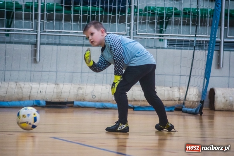 Zdjęcie w galerii na portalu naszraciborz.pl: Świąteczne granie w Arenie Rafako wiadomości z regionu