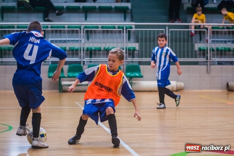 Zdjęcie w galerii na portalu naszraciborz.pl: Świąteczne granie w Arenie Rafako wiadomości z regionu