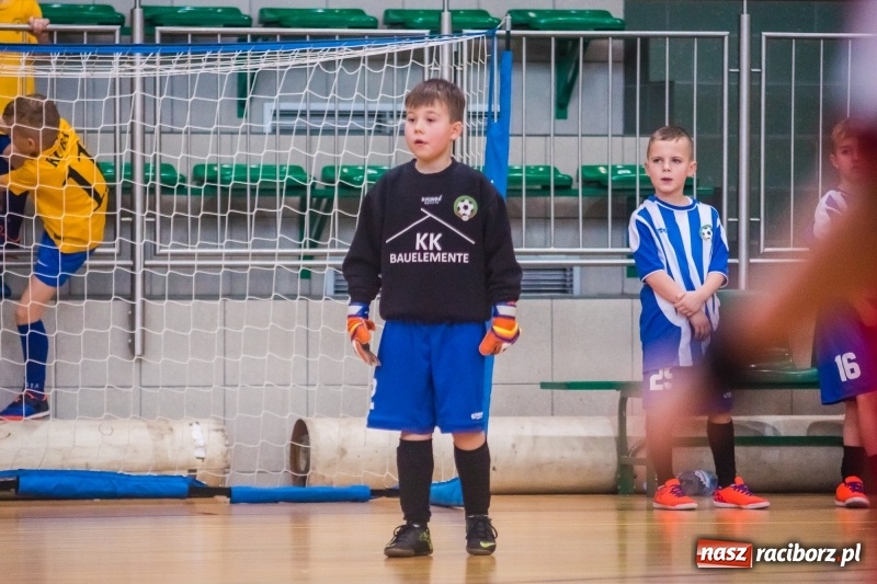 Zdjęcie w galerii na portalu naszraciborz.pl: Świąteczne granie w Arenie Rafako wiadomości z regionu