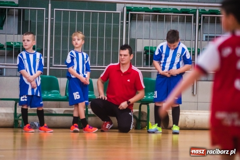 Zdjęcie w galerii na portalu naszraciborz.pl: Świąteczne granie w Arenie Rafako wiadomości z regionu