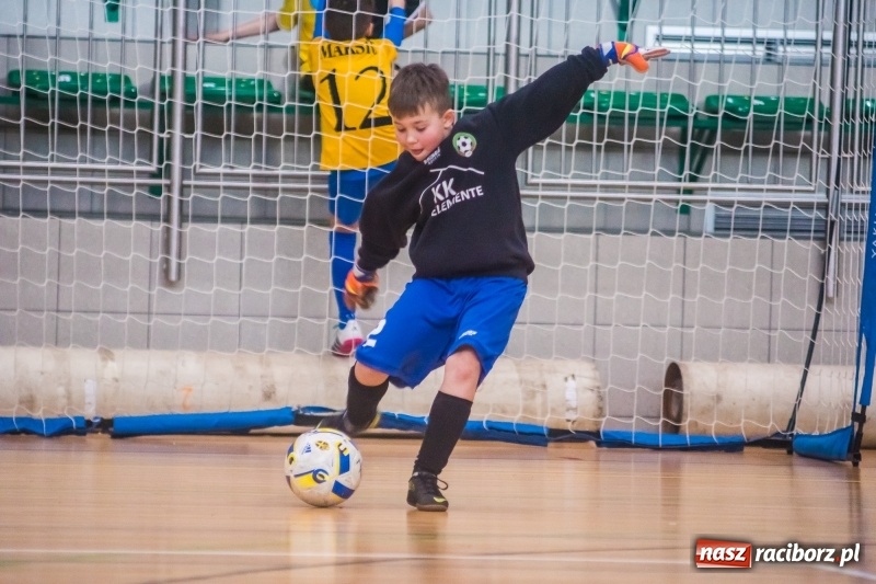 Zdjęcie w galerii na portalu naszraciborz.pl: Świąteczne granie w Arenie Rafako wiadomości z regionu