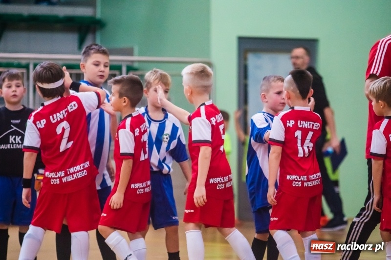 Zdjęcie w galerii na portalu naszraciborz.pl: Świąteczne granie w Arenie Rafako wiadomości z regionu