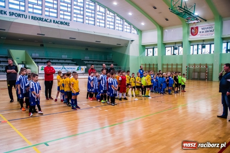 Zdjęcie w galerii na portalu naszraciborz.pl: Świąteczne granie w Arenie Rafako wiadomości z regionu