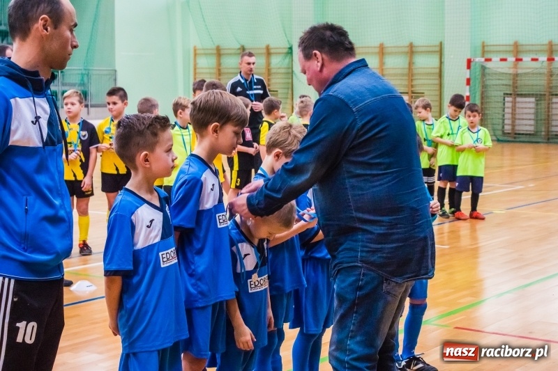 Zdjęcie w galerii na portalu naszraciborz.pl: Świąteczne granie w Arenie Rafako wiadomości z regionu