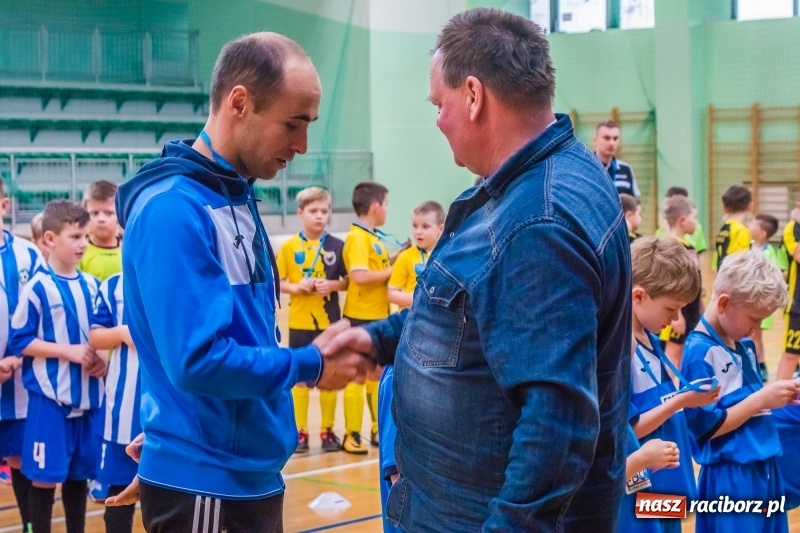 Zdjęcie w galerii na portalu naszraciborz.pl: Świąteczne granie w Arenie Rafako wiadomości z regionu