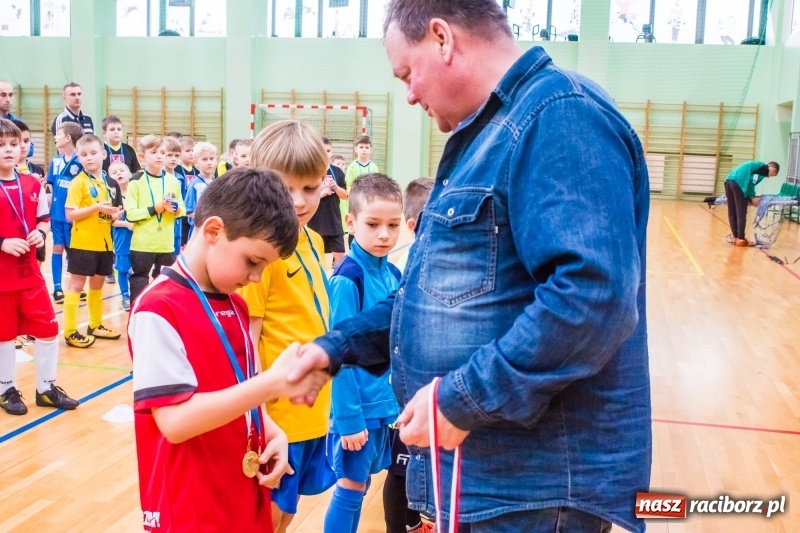 Zdjęcie w galerii na portalu naszraciborz.pl: Świąteczne granie w Arenie Rafako wiadomości z regionu