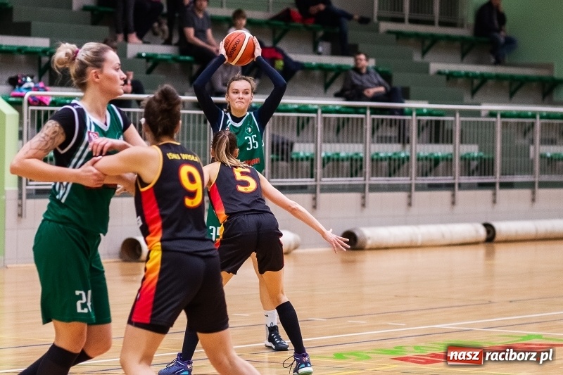 Zdjęcie w galerii na portalu naszraciborz.pl: Bez świątecznego cudu. Kolejna porażka RKK AZS Racibórz wiadomości z regionu