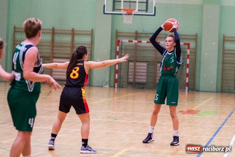 Zdjęcie w galerii na portalu naszraciborz.pl: Bez świątecznego cudu. Kolejna porażka RKK AZS Racibórz wiadomości z regionu