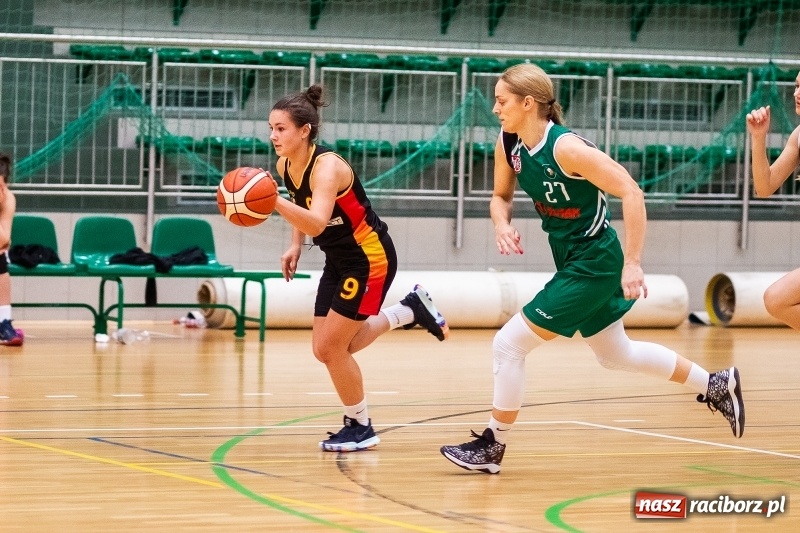 Zdjęcie w galerii na portalu naszraciborz.pl: Bez świątecznego cudu. Kolejna porażka RKK AZS Racibórz wiadomości z regionu