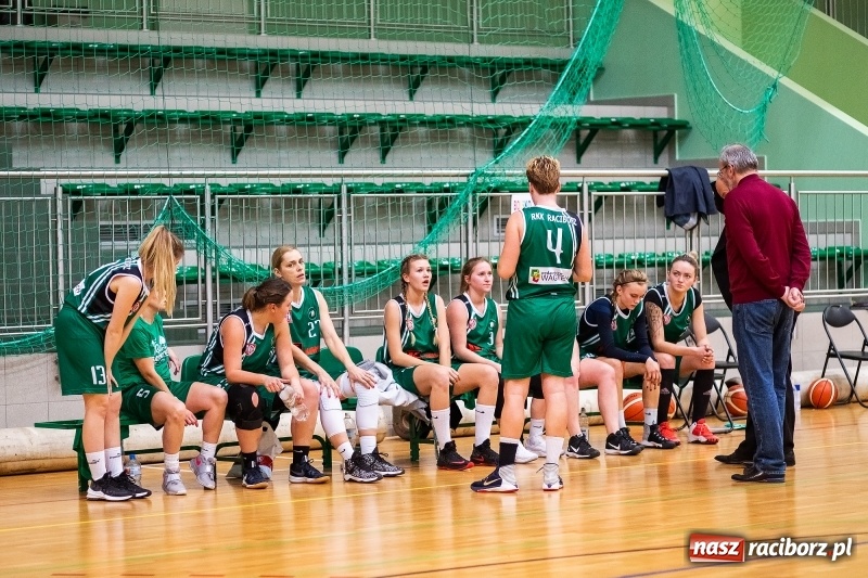 Zdjęcie w galerii na portalu naszraciborz.pl: Bez świątecznego cudu. Kolejna porażka RKK AZS Racibórz wiadomości z regionu