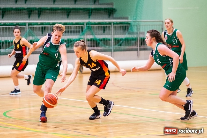 Zdjęcie w galerii na portalu naszraciborz.pl: Bez świątecznego cudu. Kolejna porażka RKK AZS Racibórz wiadomości z regionu