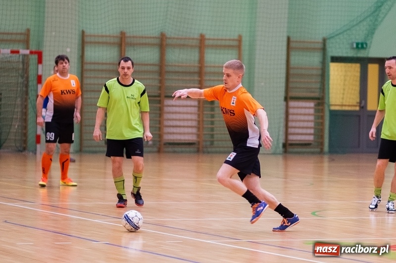 Zdjęcie w galerii na portalu naszraciborz.pl: Ciekawe starcia w raciborskiej HLPN wiadomości z regionu