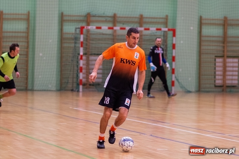 Zdjęcie w galerii na portalu naszraciborz.pl: Ciekawe starcia w raciborskiej HLPN wiadomości z regionu