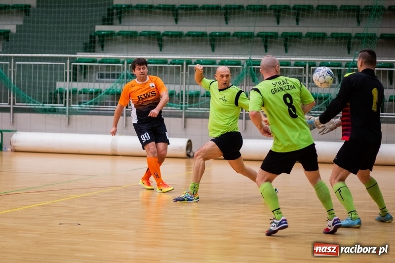 Zdjęcie w galerii na portalu naszraciborz.pl: Ciekawe starcia w raciborskiej HLPN wiadomości z regionu