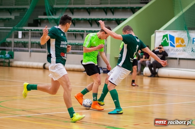 Zdjęcie w galerii na portalu naszraciborz.pl: Ciekawe starcia w raciborskiej HLPN wiadomości z regionu