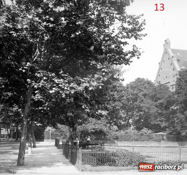 Zdjęcie w galerii na portalu naszraciborz.pl: Niedzielny quiz dla miłośników Raciborza. Zgadnij gdzie stał fotograf  wiadomości z regionu