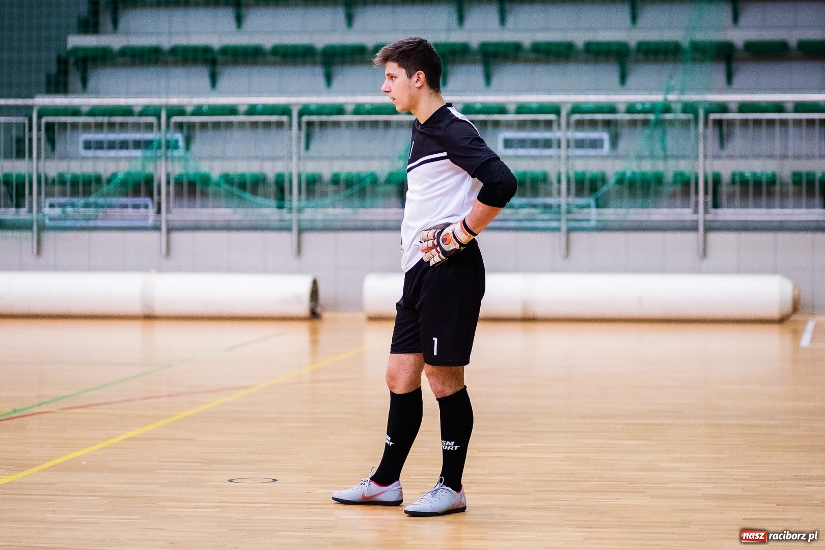 Zdjęcie w galerii na portalu naszraciborz.pl: Prawdziwy maraton futsalu w Arenie Rafako FOTO i WIDEO wiadomości z regionu