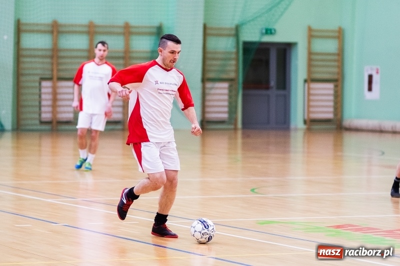 Zdjęcie w galerii na portalu naszraciborz.pl: Prawdziwy maraton futsalu w Arenie Rafako FOTO i WIDEO wiadomości z regionu