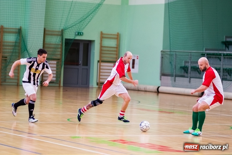 Zdjęcie w galerii na portalu naszraciborz.pl: Prawdziwy maraton futsalu w Arenie Rafako FOTO i WIDEO wiadomości z regionu