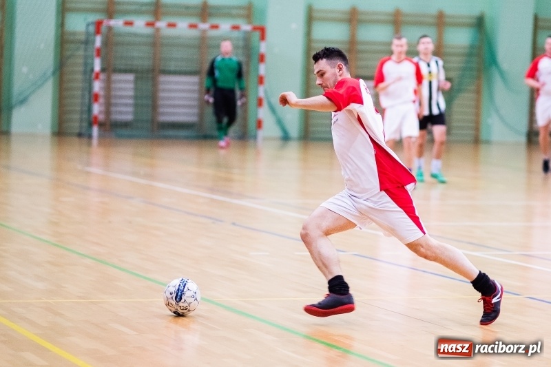 Zdjęcie w galerii na portalu naszraciborz.pl: Prawdziwy maraton futsalu w Arenie Rafako FOTO i WIDEO wiadomości z regionu