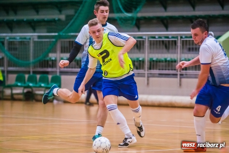 Zdjęcie w galerii na portalu naszraciborz.pl: Prawdziwy maraton futsalu w Arenie Rafako FOTO i WIDEO wiadomości z regionu