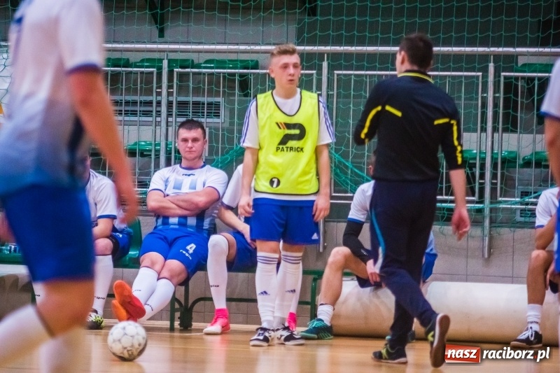 Zdjęcie w galerii na portalu naszraciborz.pl: Prawdziwy maraton futsalu w Arenie Rafako FOTO i WIDEO wiadomości z regionu