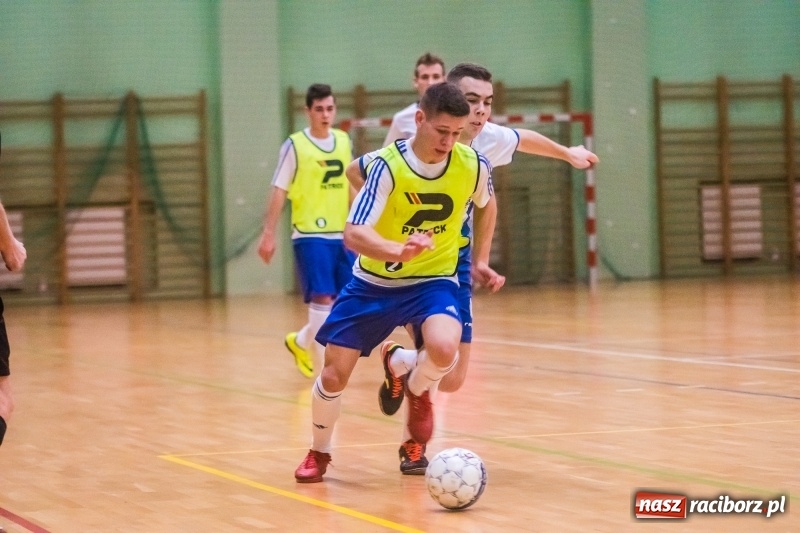 Zdjęcie w galerii na portalu naszraciborz.pl: Prawdziwy maraton futsalu w Arenie Rafako FOTO i WIDEO wiadomości z regionu