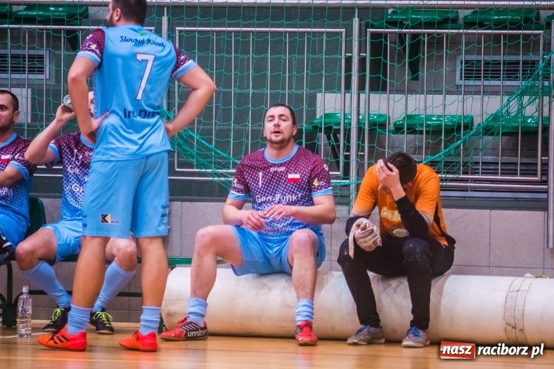 Zdjęcie w galerii na portalu naszraciborz.pl: Prawdziwy maraton futsalu w Arenie Rafako FOTO i WIDEO wiadomości z regionu