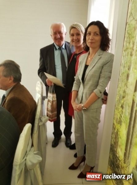 Zdjęcie w galerii na portalu naszraciborz.pl: Perła nie zapomina o samotnych  wiadomości z regionu