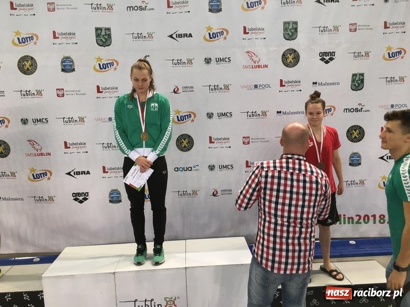 Zdjęcie w galerii na portalu naszraciborz.pl: Cztery medale jak świąteczne prezenty od pływaków  wiadomości z regionu