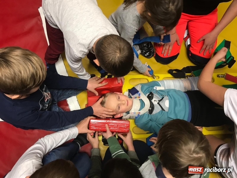 Zdjęcie w galerii na portalu naszraciborz.pl: Łamator zakończył i podsumował akcję profilaktyczną wiadomości z regionu