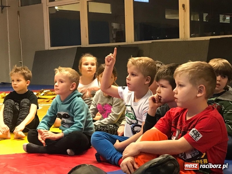 Zdjęcie w galerii na portalu naszraciborz.pl: Łamator zakończył i podsumował akcję profilaktyczną wiadomości z regionu