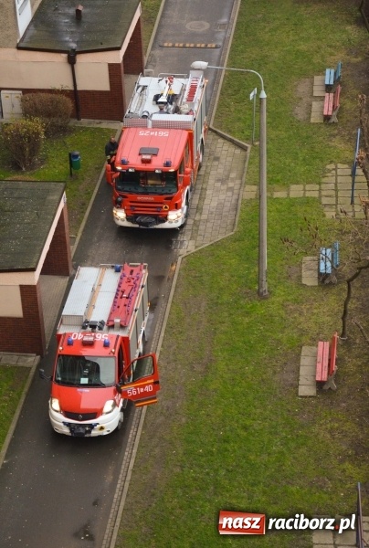 Zdjęcie w galerii na portalu naszraciborz.pl: Pożar w Górkach Ślaskich, dwa zderzenia na Kozielskiej, zagrożenie czadem  wiadomości z regionu