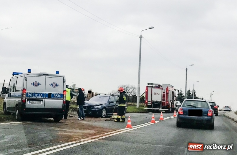 Zdjęcie w galerii na portalu naszraciborz.pl: Pożar w Górkach Ślaskich, dwa zderzenia na Kozielskiej, zagrożenie czadem  wiadomości z regionu