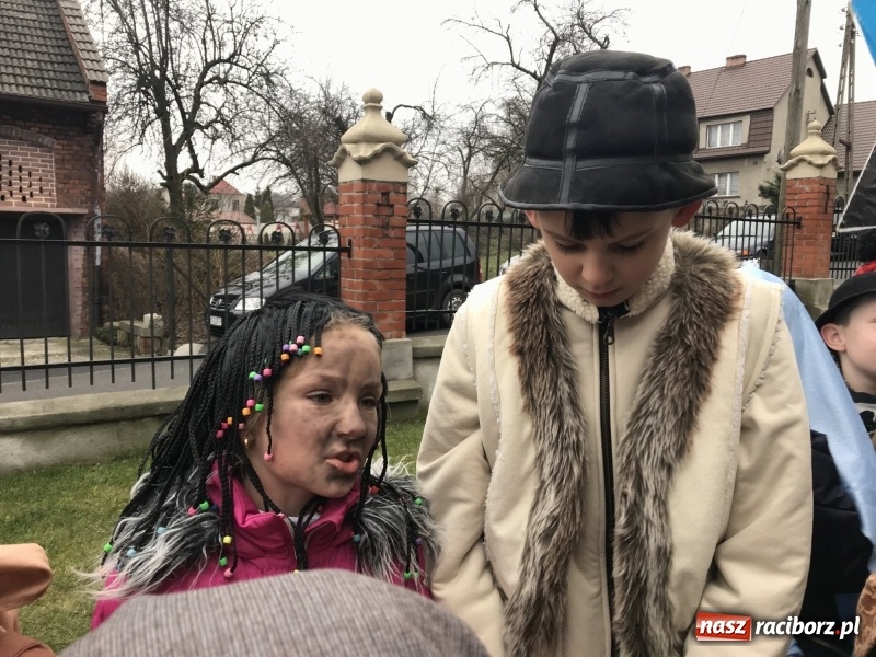 Zdjęcie w galerii na portalu naszraciborz.pl: Dziś rozesłano kolędników misyjnych 2018 FOTO i WIDEO wiadomości z regionu