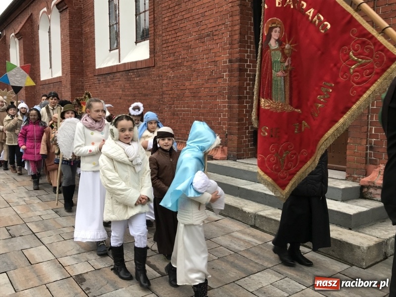 Zdjęcie w galerii na portalu naszraciborz.pl: Dziś rozesłano kolędników misyjnych 2018 FOTO i WIDEO wiadomości z regionu