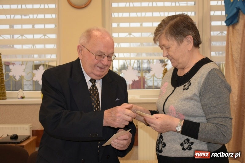 Zdjęcie w galerii na portalu naszraciborz.pl: Gdy pierwsza gwiazdka na niebie zabłyśnie...  wiadomości z regionu