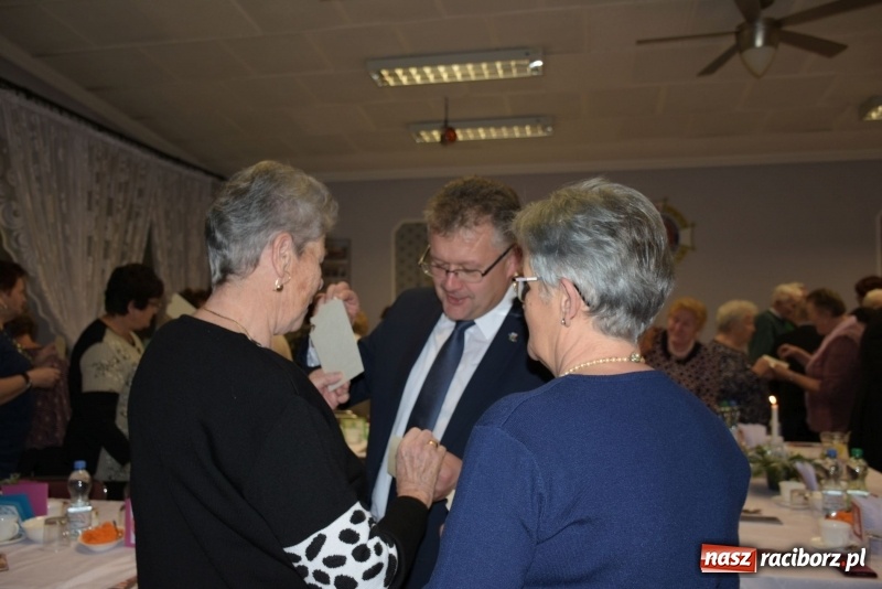 Zdjęcie w galerii na portalu naszraciborz.pl: Gdy pierwsza gwiazdka na niebie zabłyśnie...  wiadomości z regionu