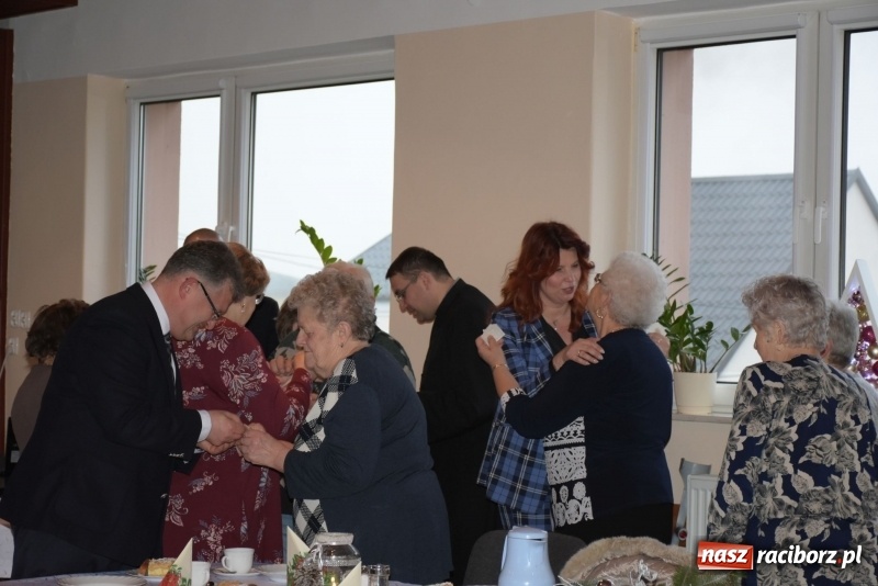 Zdjęcie w galerii na portalu naszraciborz.pl: Gdy pierwsza gwiazdka na niebie zabłyśnie...  wiadomości z regionu